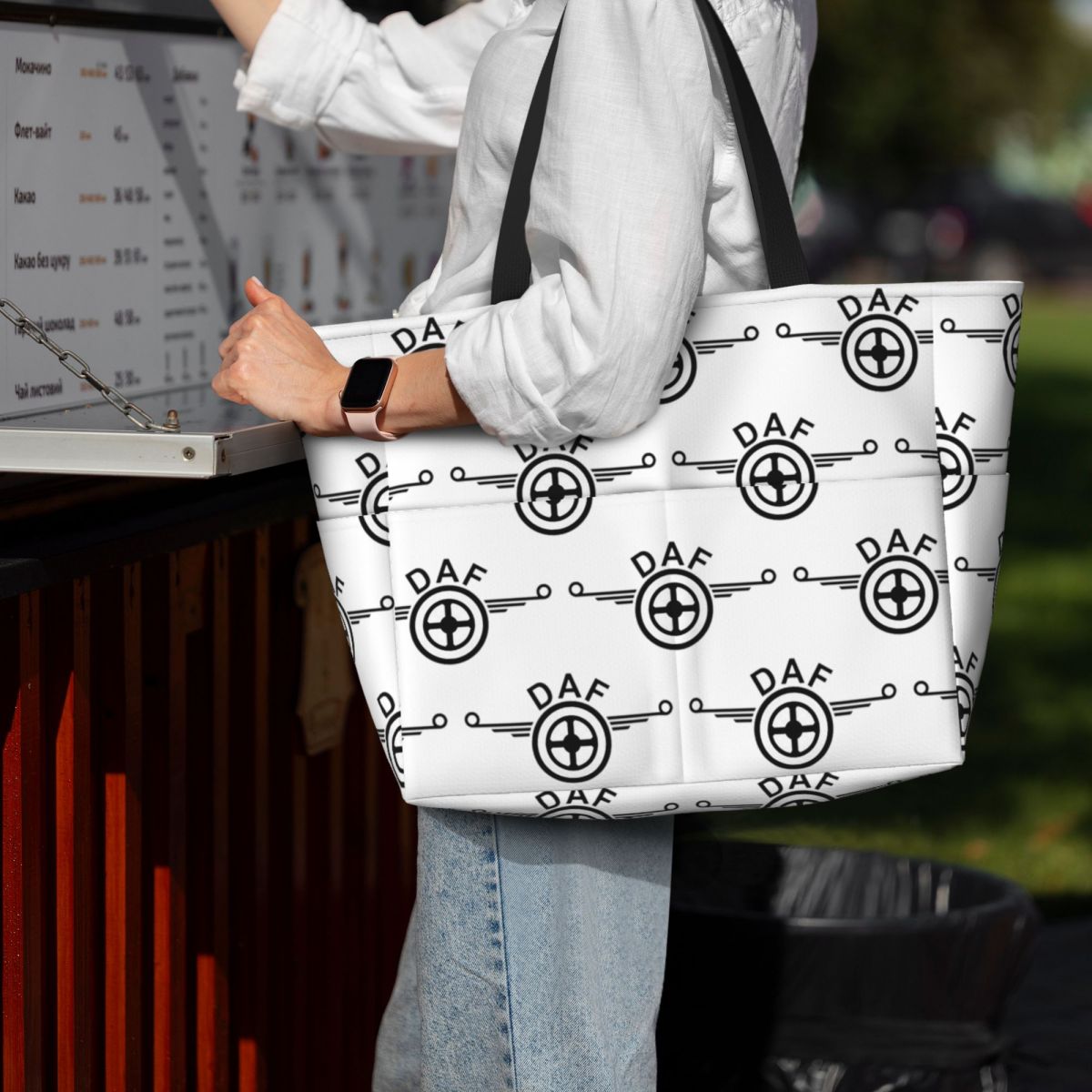 Women Bags Vector - Векторный дизайн логотипа грузовика Daf, пляжная